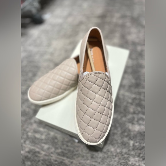Sun + Stone Womens Mariam2 Quilted Flat Loafers Slip on Sneaker Taupe 7.5M/8M - Picture 4 of 14